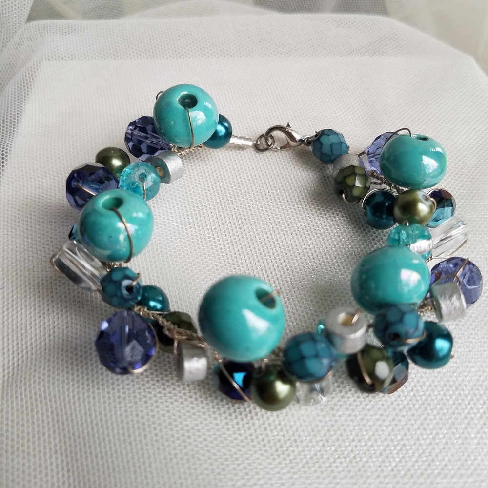 Turquoise Blue Ceramic Bead & Crystal Mixed Media Bracelet Handmade NEW